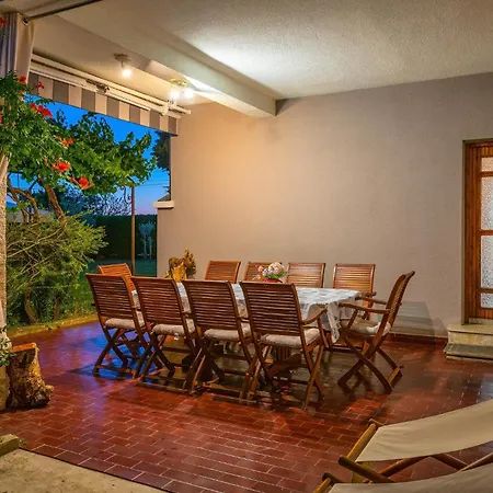 5 Bedroom Lovely In * Krnica